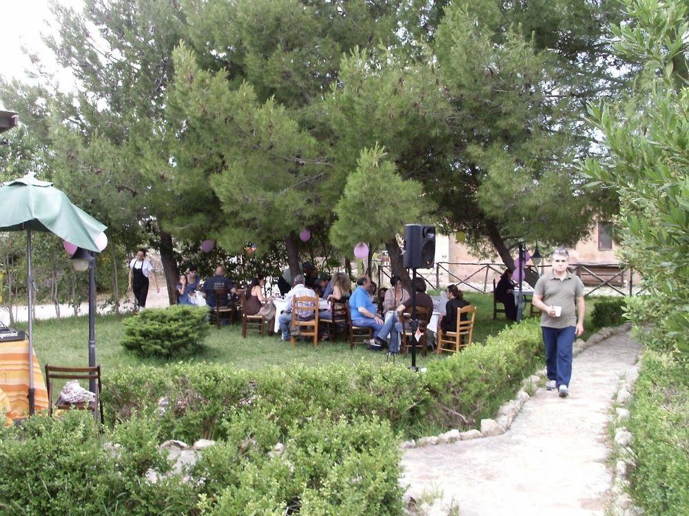Agriturismo Terra Di Pace Noto Exterior foto